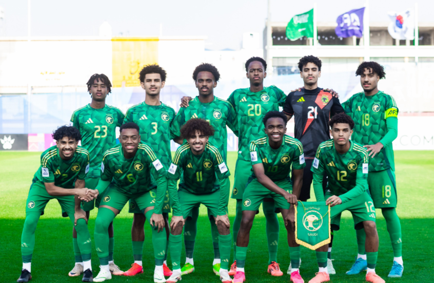 السعودية تواجه أوزبكستان في نهائي مثير لكأس آسيا للناشئين – حلم التتويج يقترب!