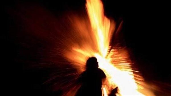 بسبب ‏ماس كهربائي.. السيطرة على حريق بمصنع بلاستيك بكوم اوشيم في الفيوم