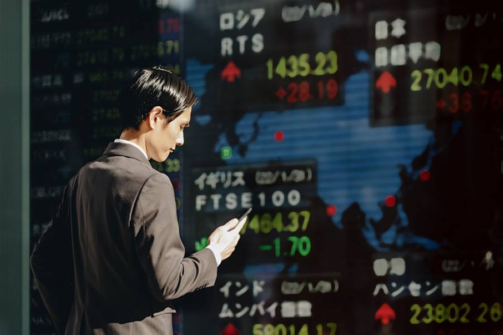 الأسهم الصينية تواصل مكاسبها للأسبوع الثاني على التوالي بفضل تراجع التوترات التجارية