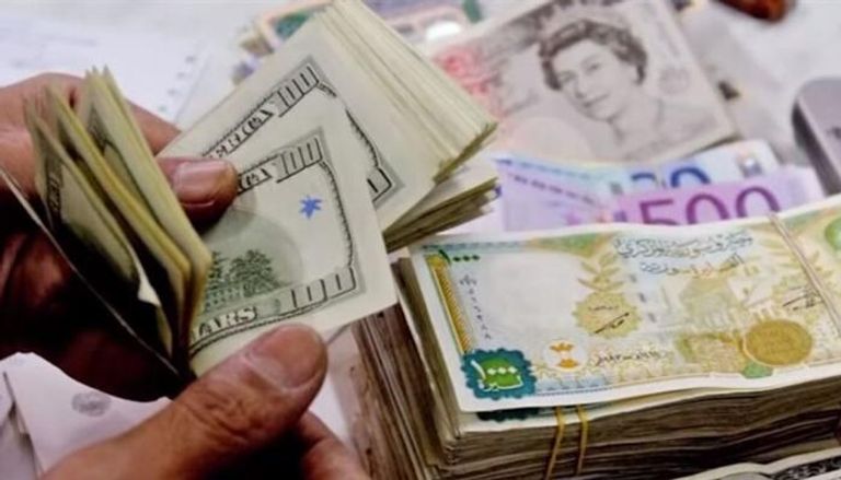 تراجع طفيف منذ قليل.. سعر الدولار مقابل الليرة السورية اليوم 5 مايو 2025