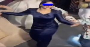 فيديو البنت صاحبة الفستان الازرق